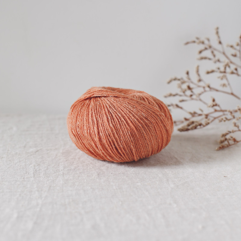 Alice -Organic Merino from Arles and Linen knitting yarn